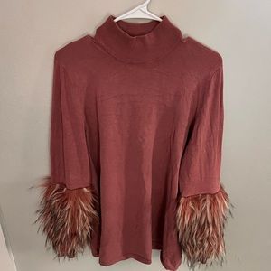 ALFANI L long sleeved fur sweater